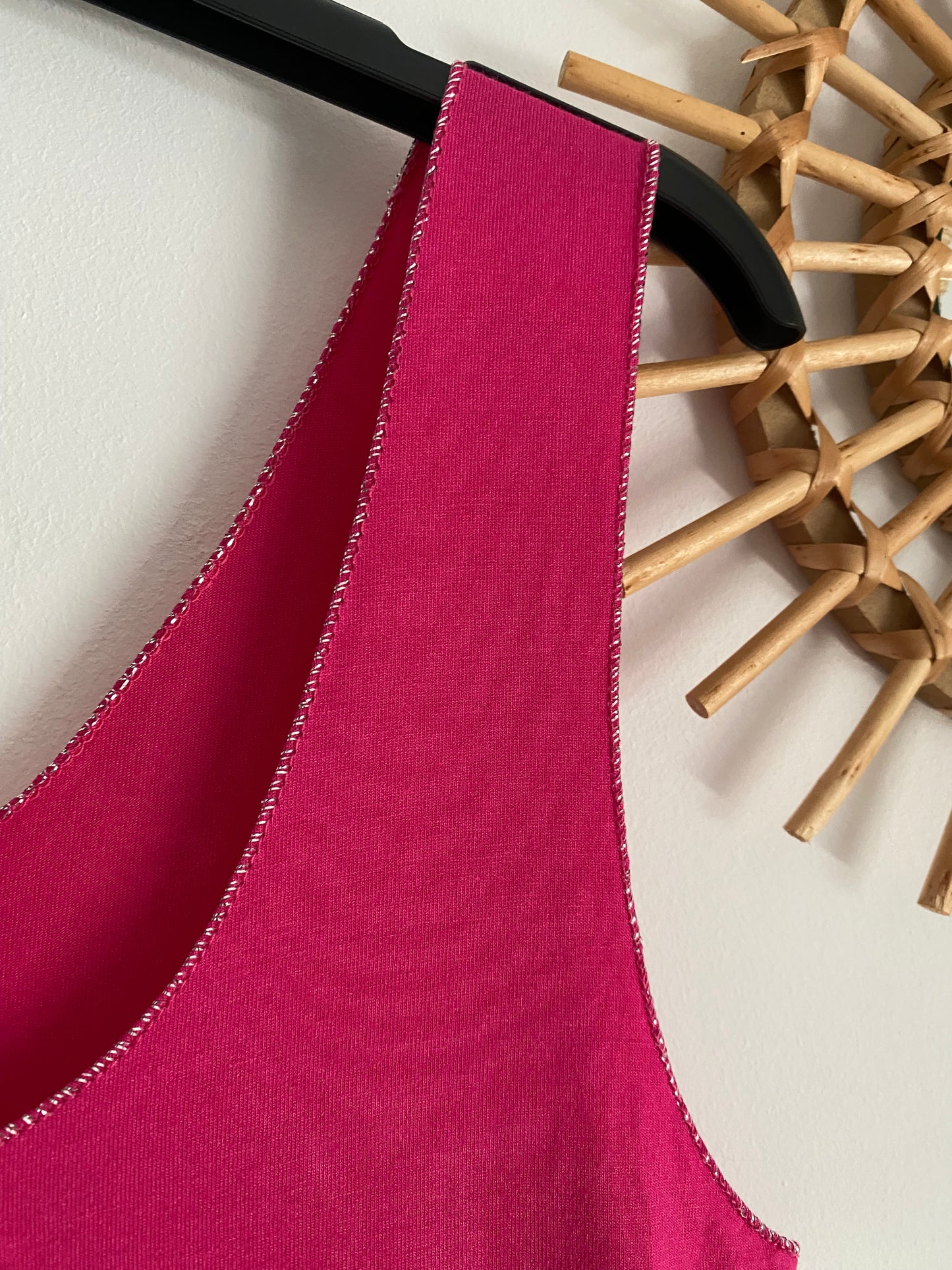 TOP MODA   34/40  ( NOIR, ROUGE,  FUSHIA ,CORAIL)