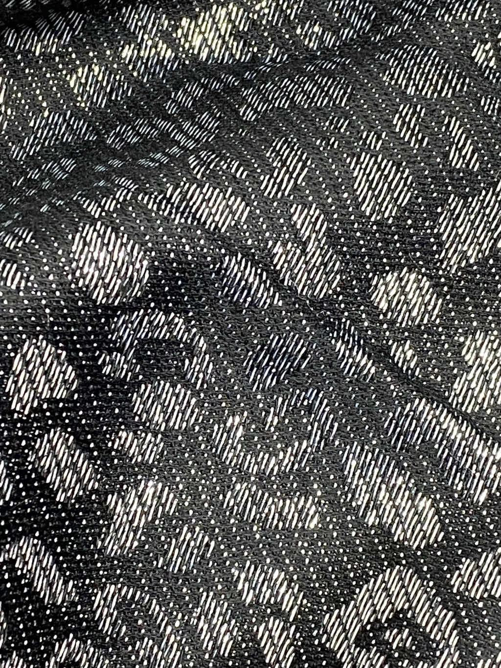 COFFRET DE NOEL  (ECHARPE LEO NOIRE , BRACELET POP CORN , BROCHE )