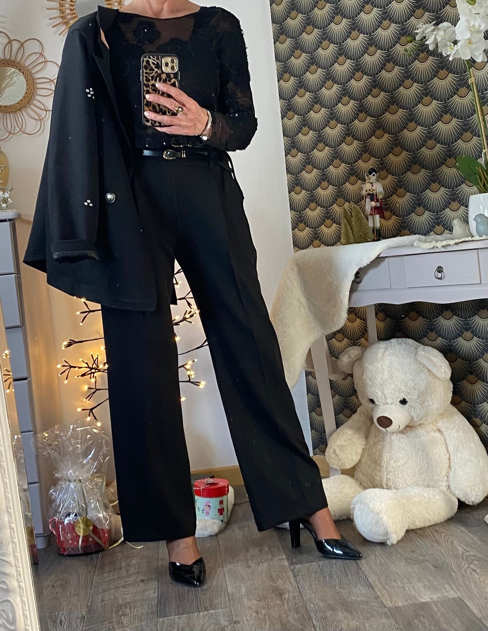 PANTALON TYPE COSTUME  TAILLE M OU L