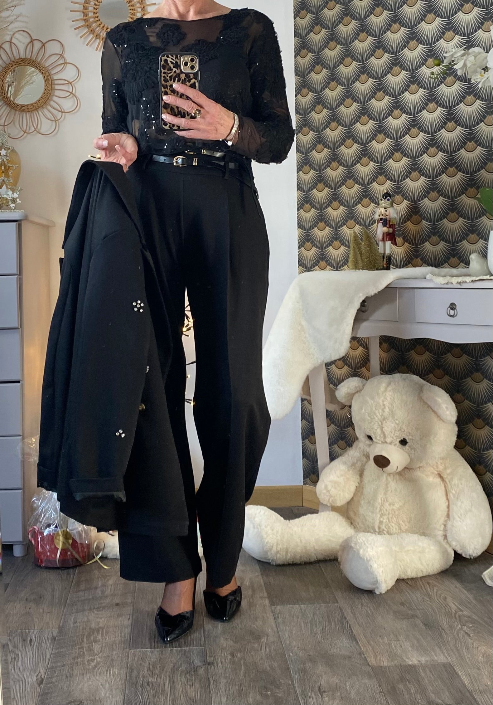 PANTALON TYPE COSTUME  TAILLE M OU L