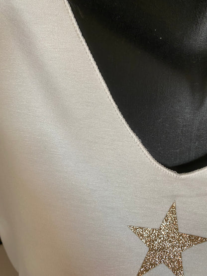 TOP STELLA 42/48  DEUX COLORIS ( BLANC CASSE ET ORANGE)