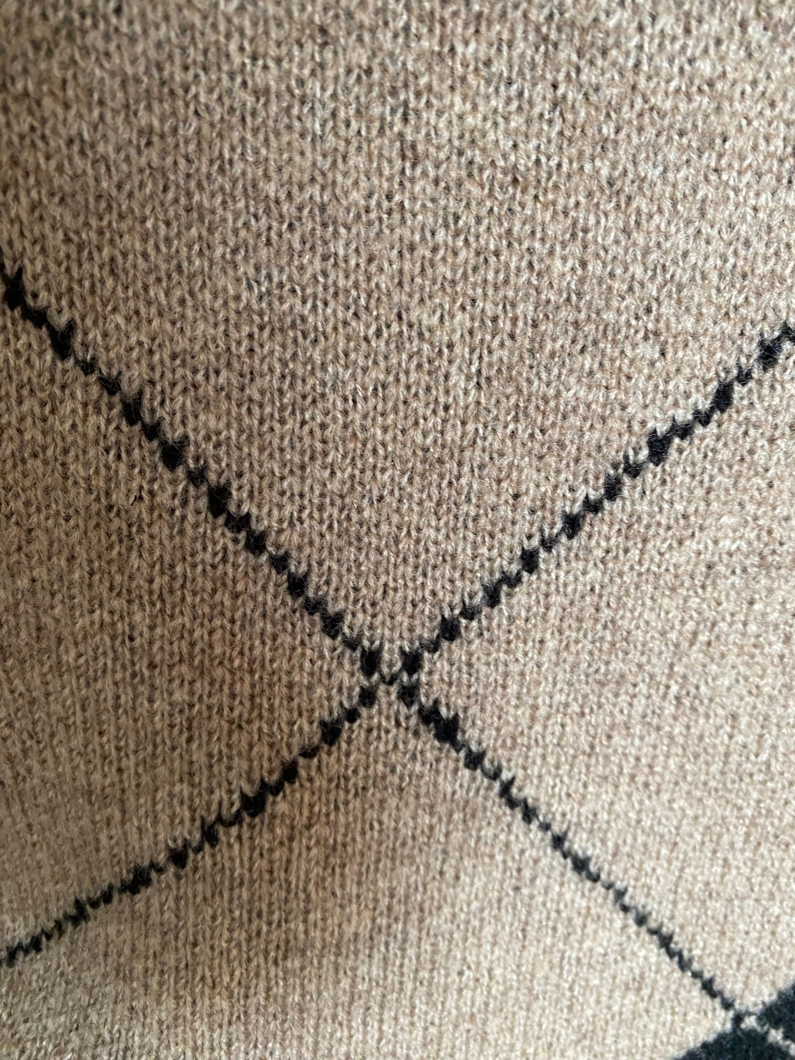 PULL COL BARDOT NOIR TU36/44