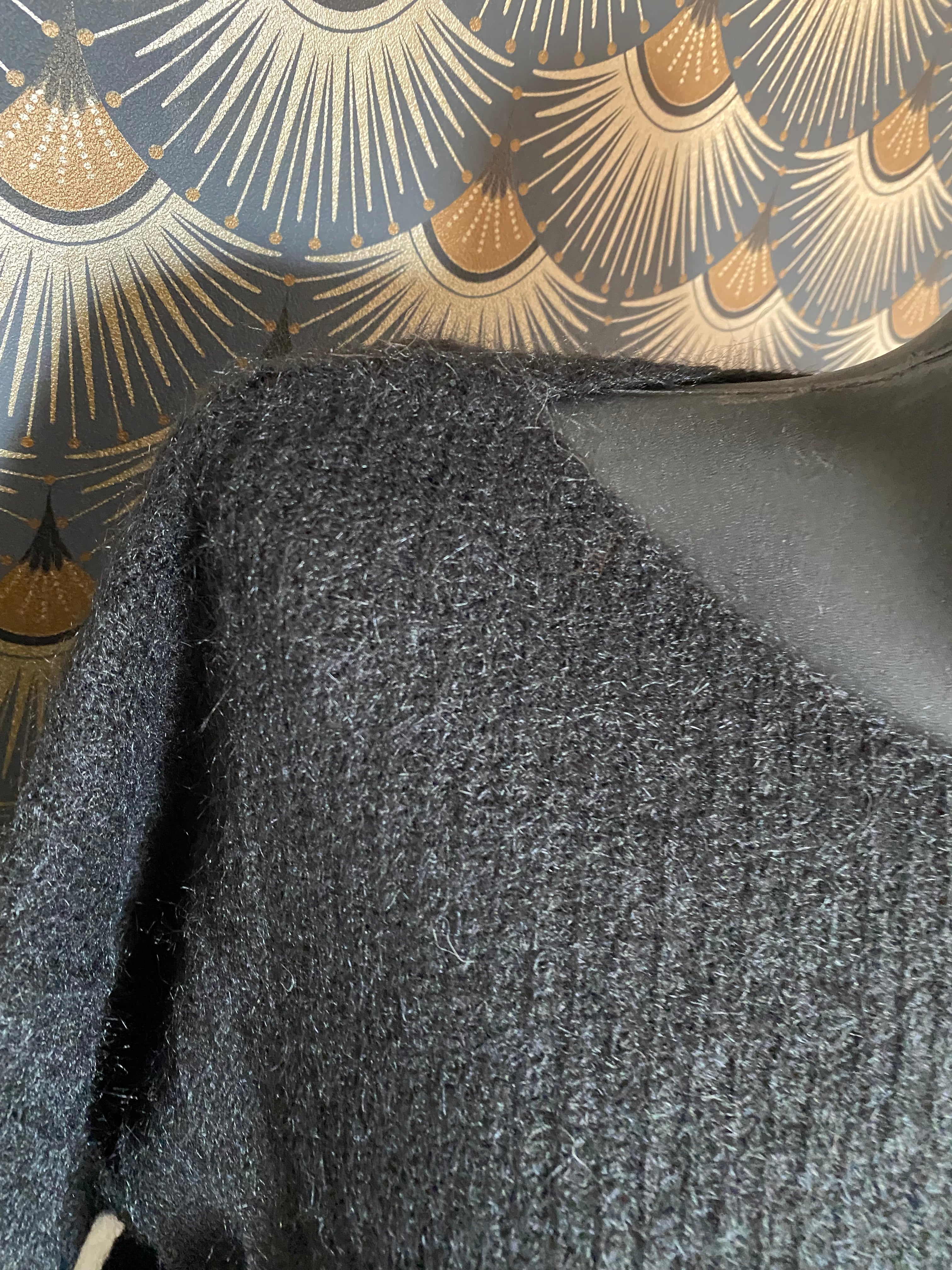 PULL MANON NOIR  TU 36/44