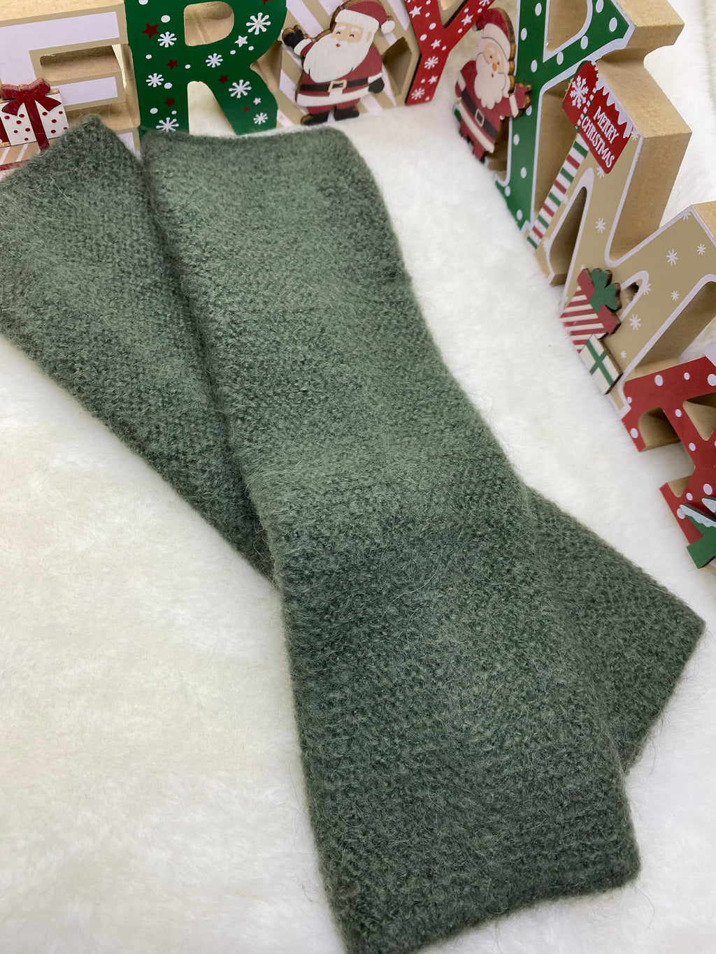 ENSEMBLE MITAINES ET TOUR DE COU KAKI TU (baby alpaga)