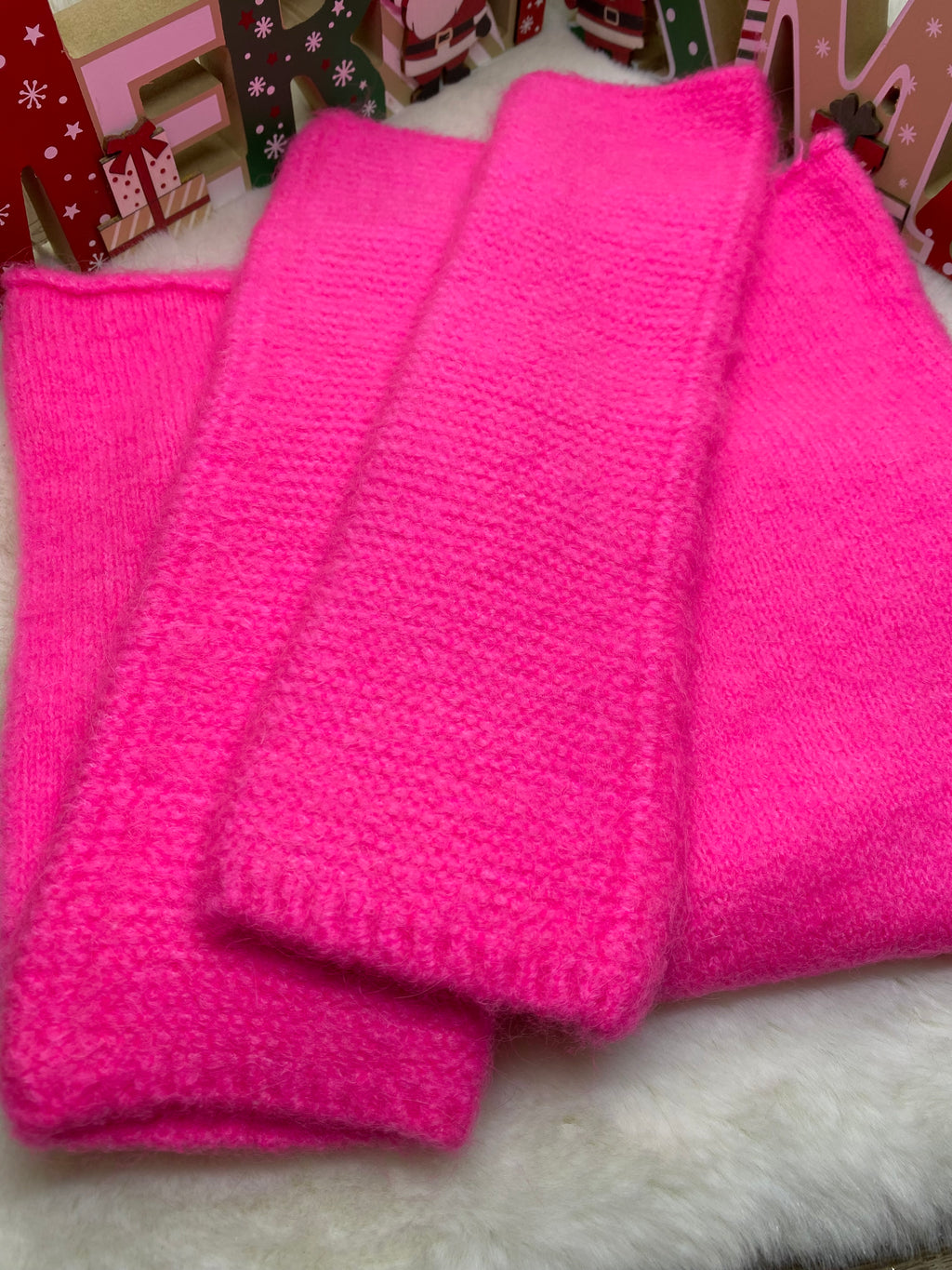 ENSEMBLE MITAINES ET TOUR DE COU ROSE FLUO TU (baby alpaga)