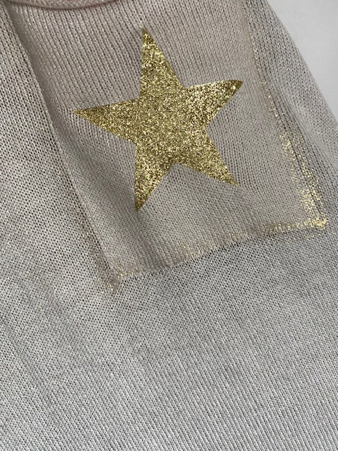 PULL ETOILE  COLLECTION BELLE TAILLE 44 AU 50  en  quatre coloris