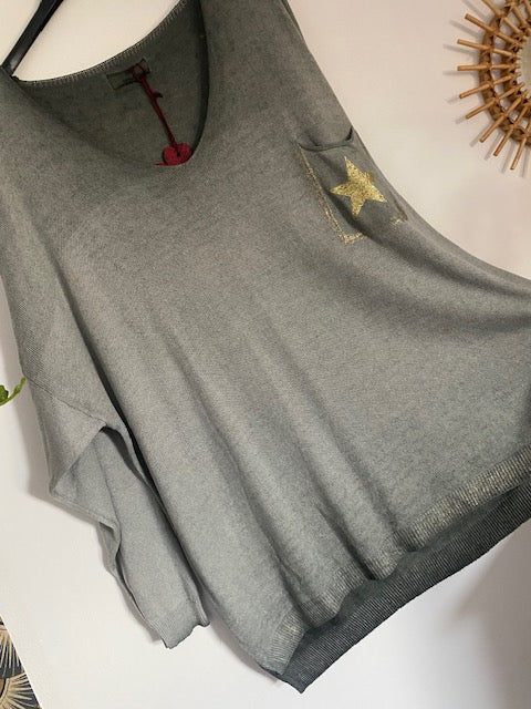 PULL ETOILE  COLLECTION BELLEE TAILLE 44 AU 48  en  quatre coloris