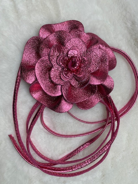 CEINTURE CUIR FLEUR  FUSHIA
