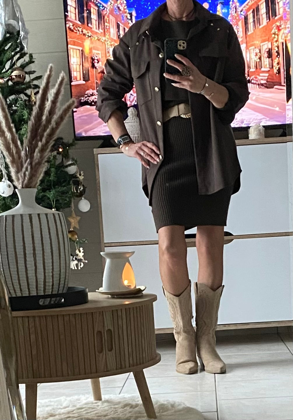ENSEMBLE ROBE ET PULL CHOCO  TU 34/42