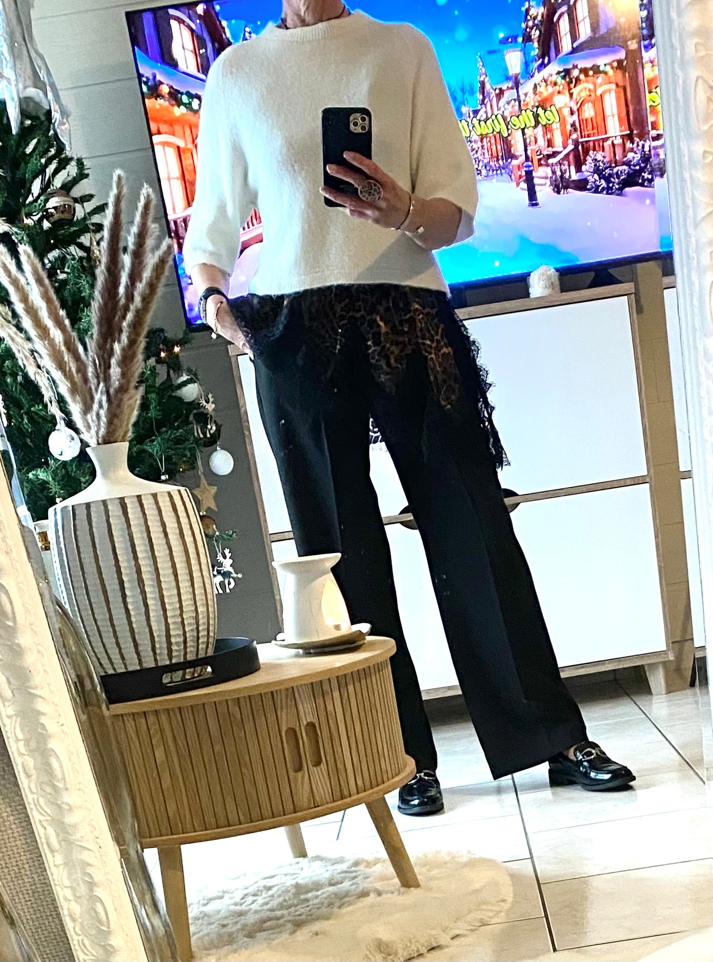 TOP DENTELLE LEOPARD ASYMETRIQUE   TU 38/44