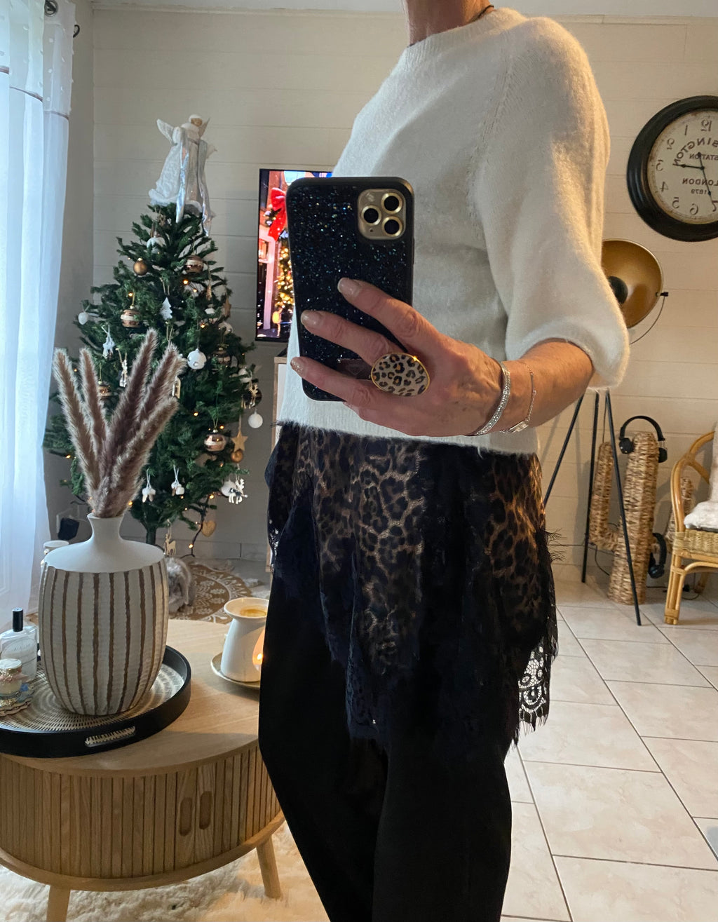 TOP DENTELLE LEOPARD ASYMETRIQUE   TU 38/44