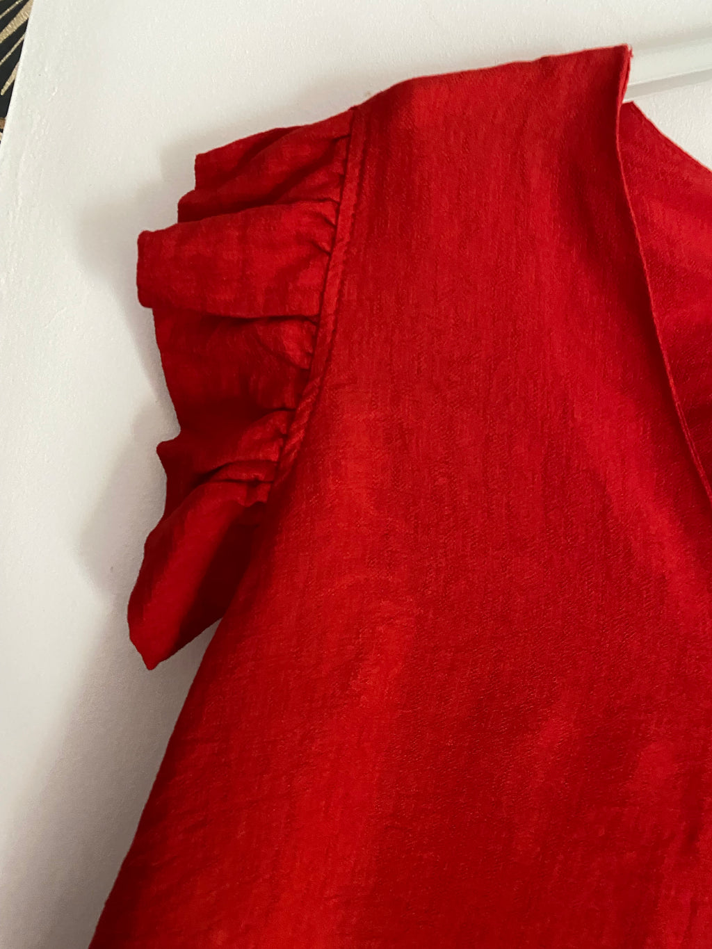 ROBE SAMBA  TAILLES : 38/40 OU 42/44 5 COULEURS (rouge , fushia, choco , vert , kaki )