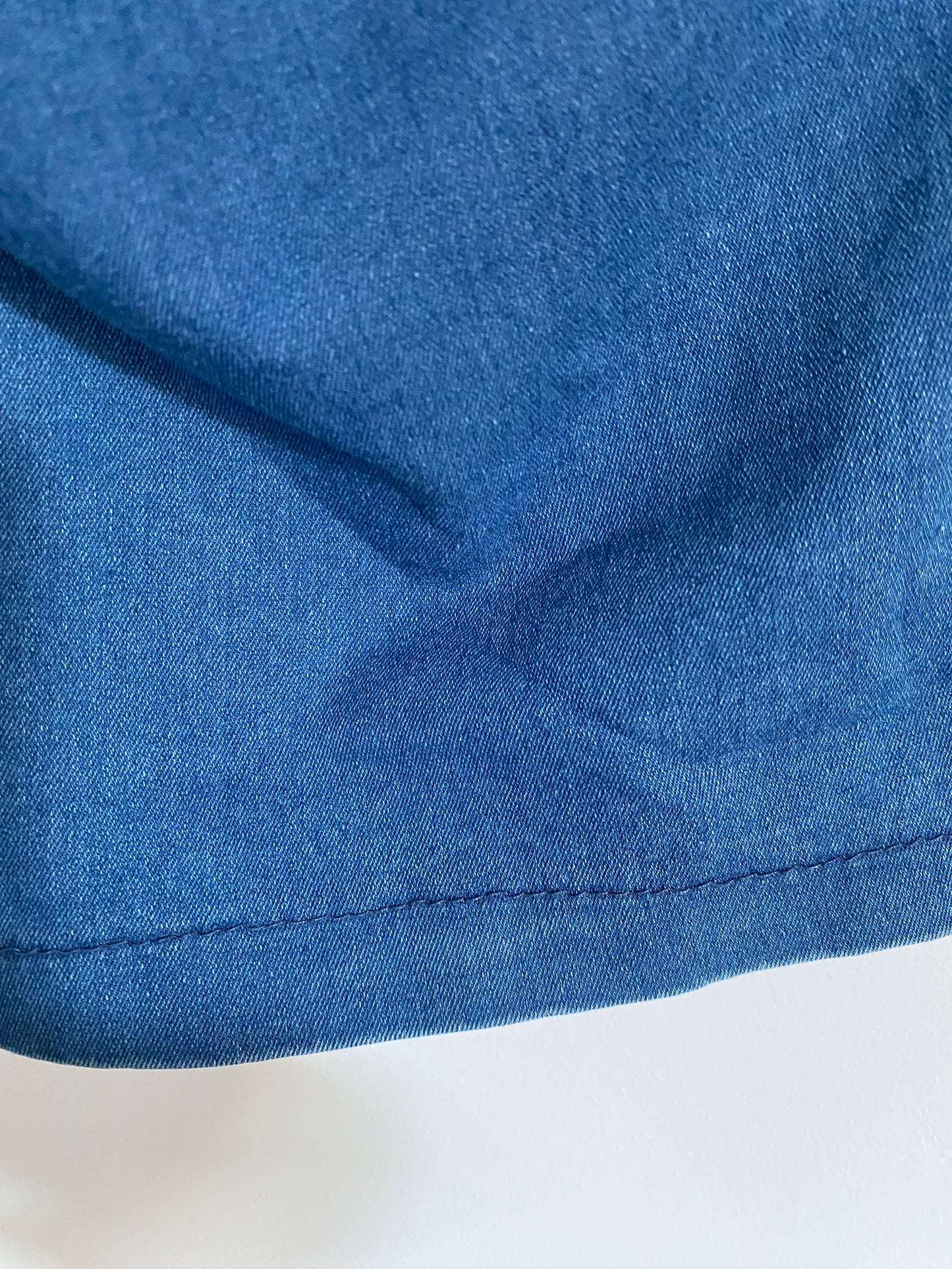 SHORT ISSY 36/42