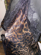 TOP DENTELLE LEOPARD ASYMETRIQUE   TU 38/44