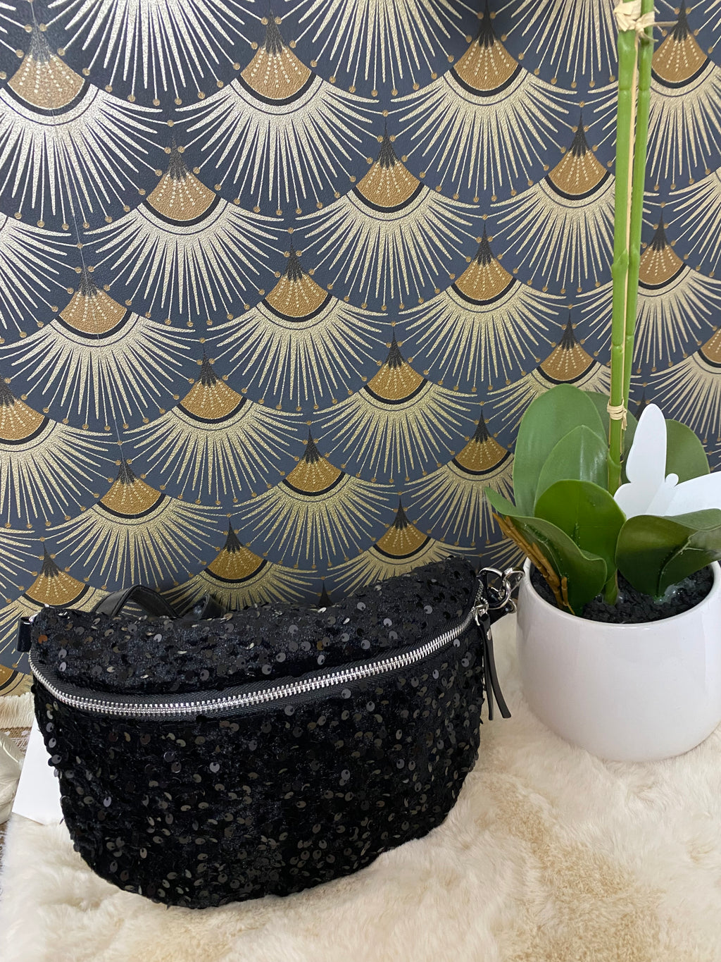 SAC : BANANE  PAILLETTES NOIRE