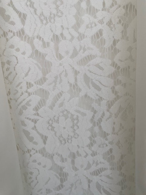 VESTE DENTELLE  42/44