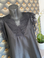 TOP DENTELLE NOIR   44/50
