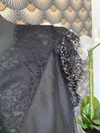 TOP DENTELLE NOIR   44/50