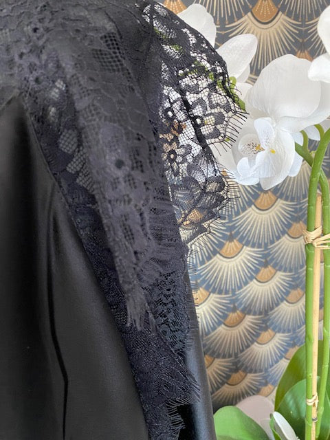 TOP DENTELLE NOIR   44/50