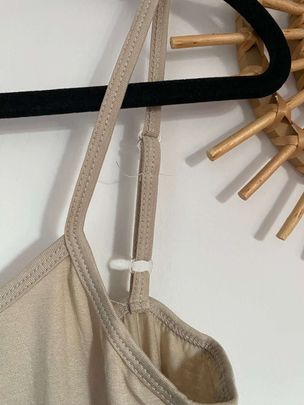 FOND DE ROBE  BEIGE  TU 36/40