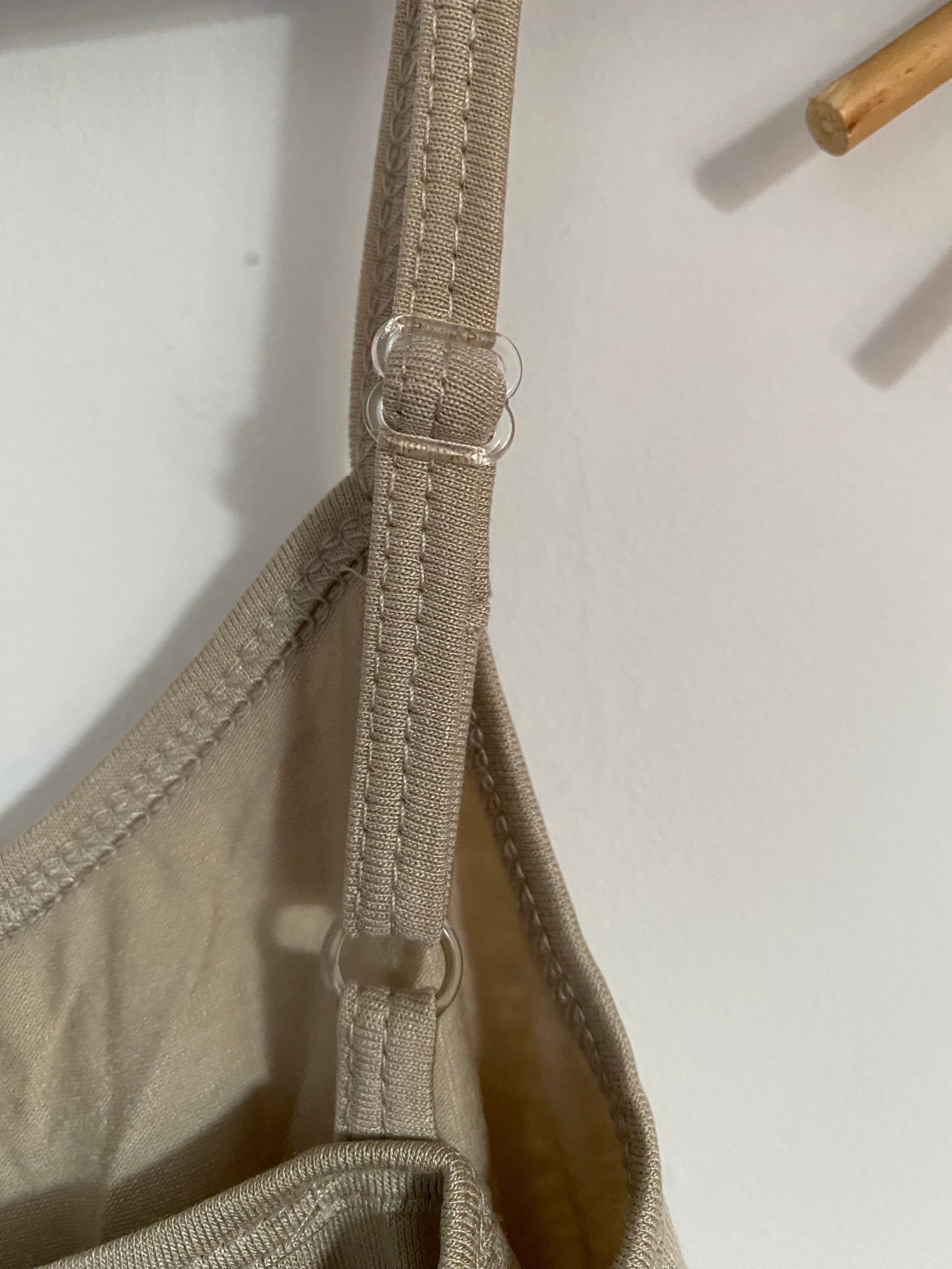 FOND DE ROBE  BEIGE  TU 36/40