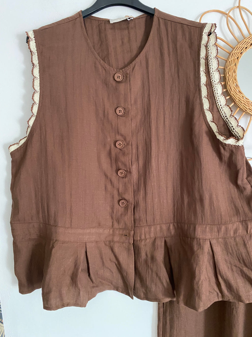 ENSEMBLE PANTACOURT ET TOP  CHOCO TU 36/46