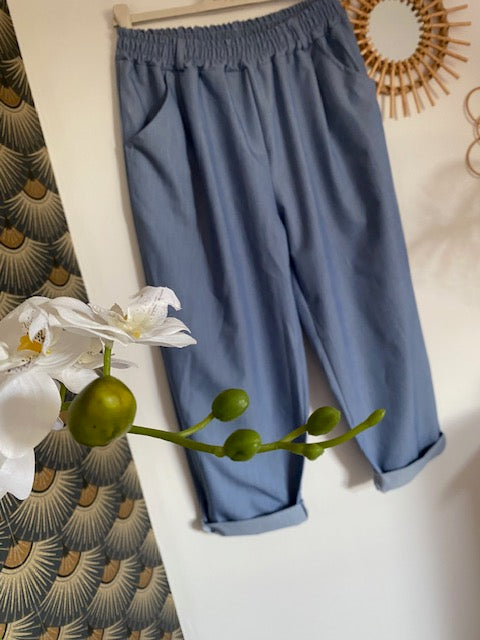 PANTALON AMANDA BLEU JEAN   TAILLE UNIQUE  40/44