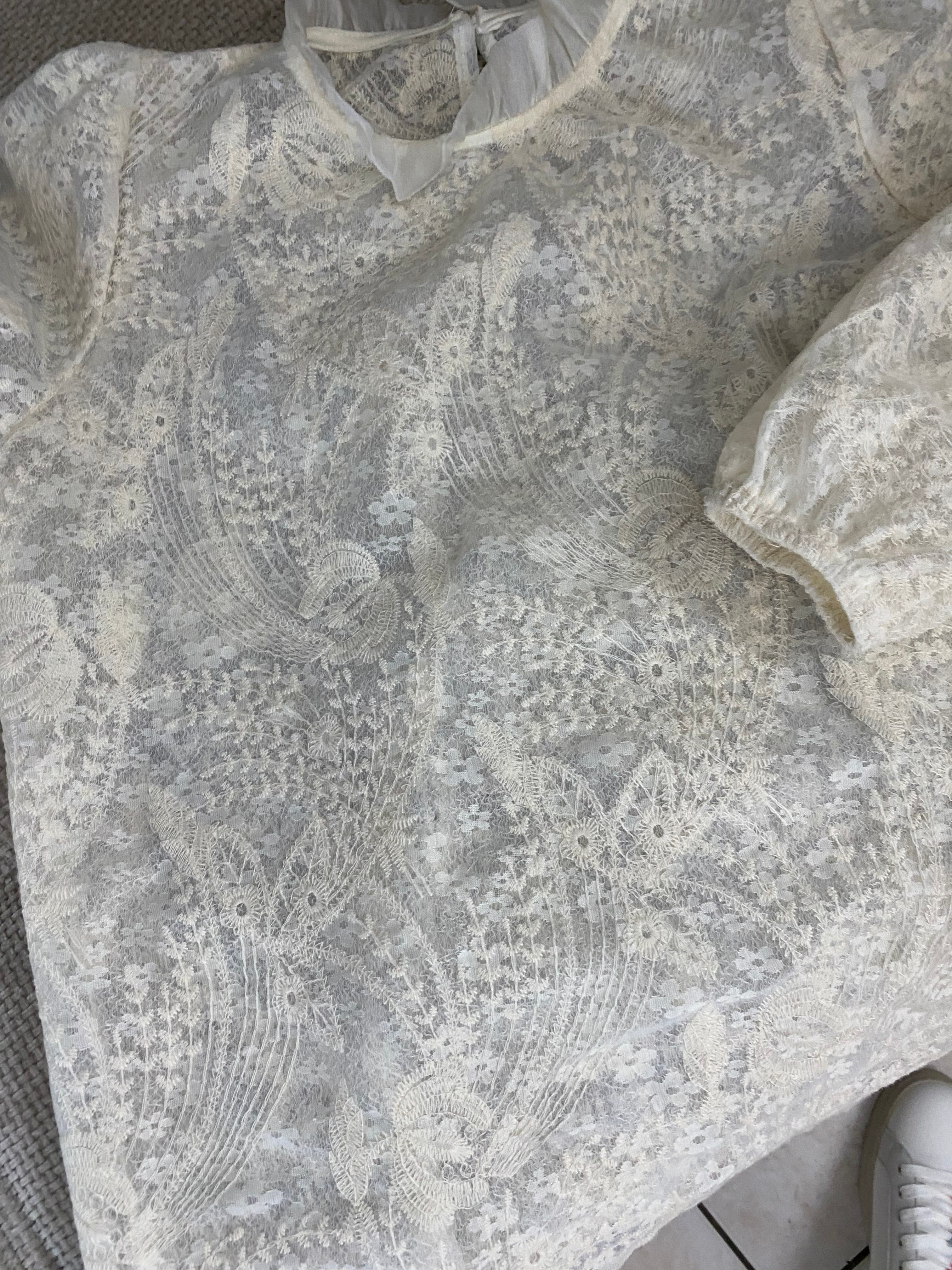 ENSEMBLE PULL ET BLOUSE BRODEE TU 34/40