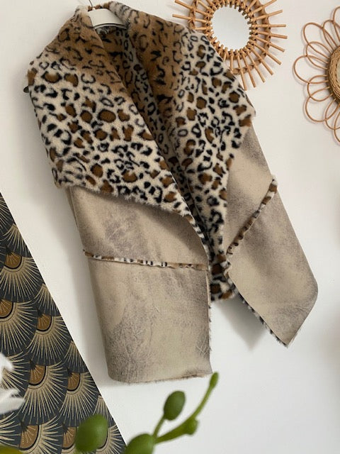 VESTE SANS MANCHE LEOPARD ECRU    36/42 petit 44