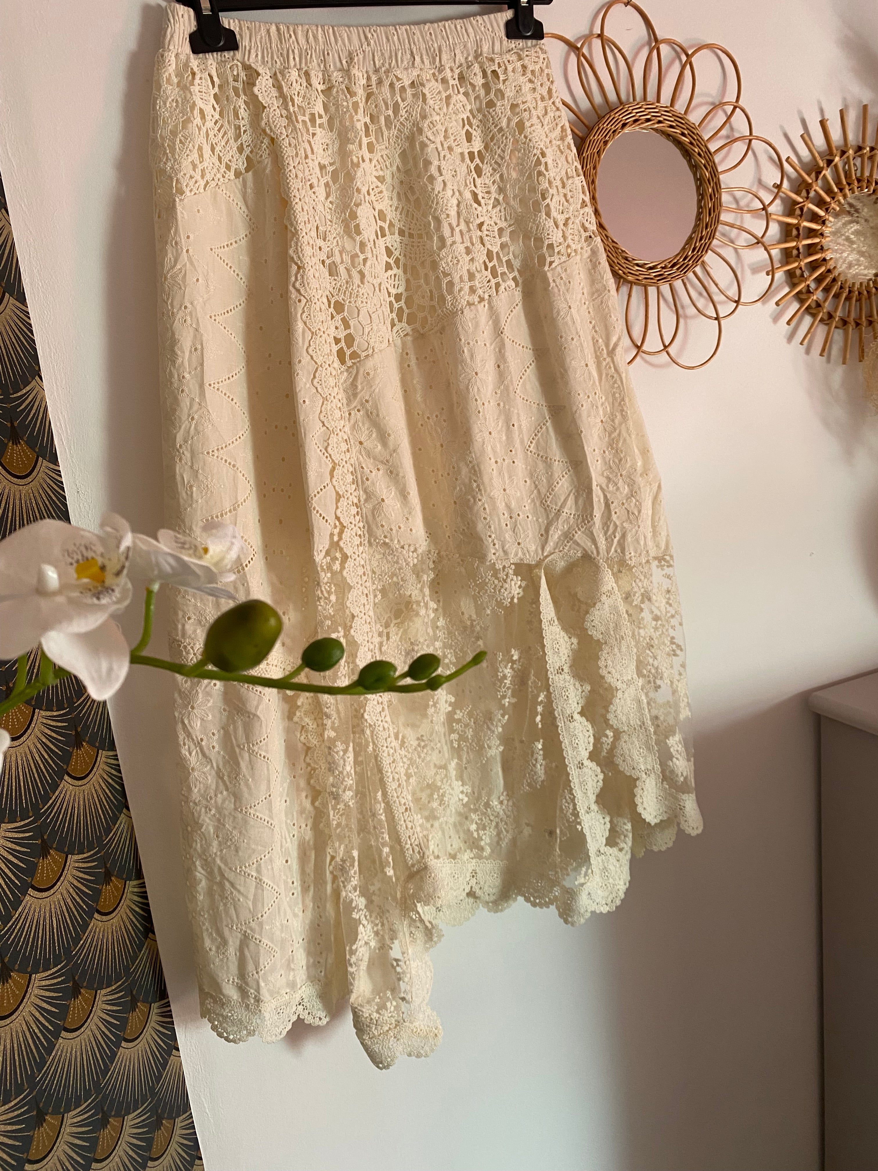 JUPE BRODERIE ET DENTELLE MIA TU 34/42