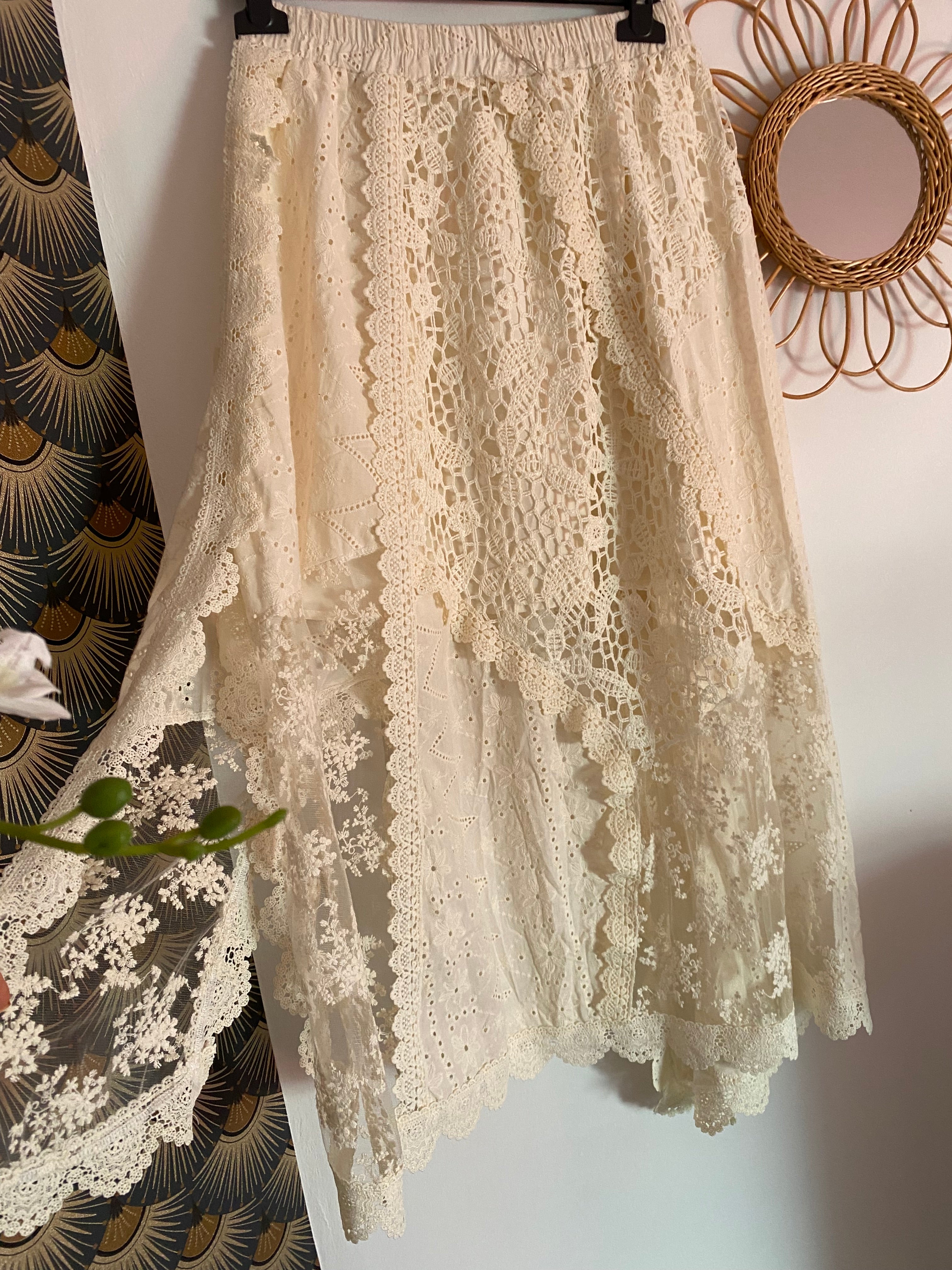 JUPE BRODERIE ET DENTELLE MIA TU 34/42