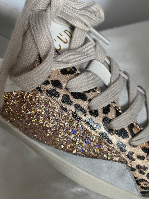 BASKETS JUUD   POINTURES :  40  41