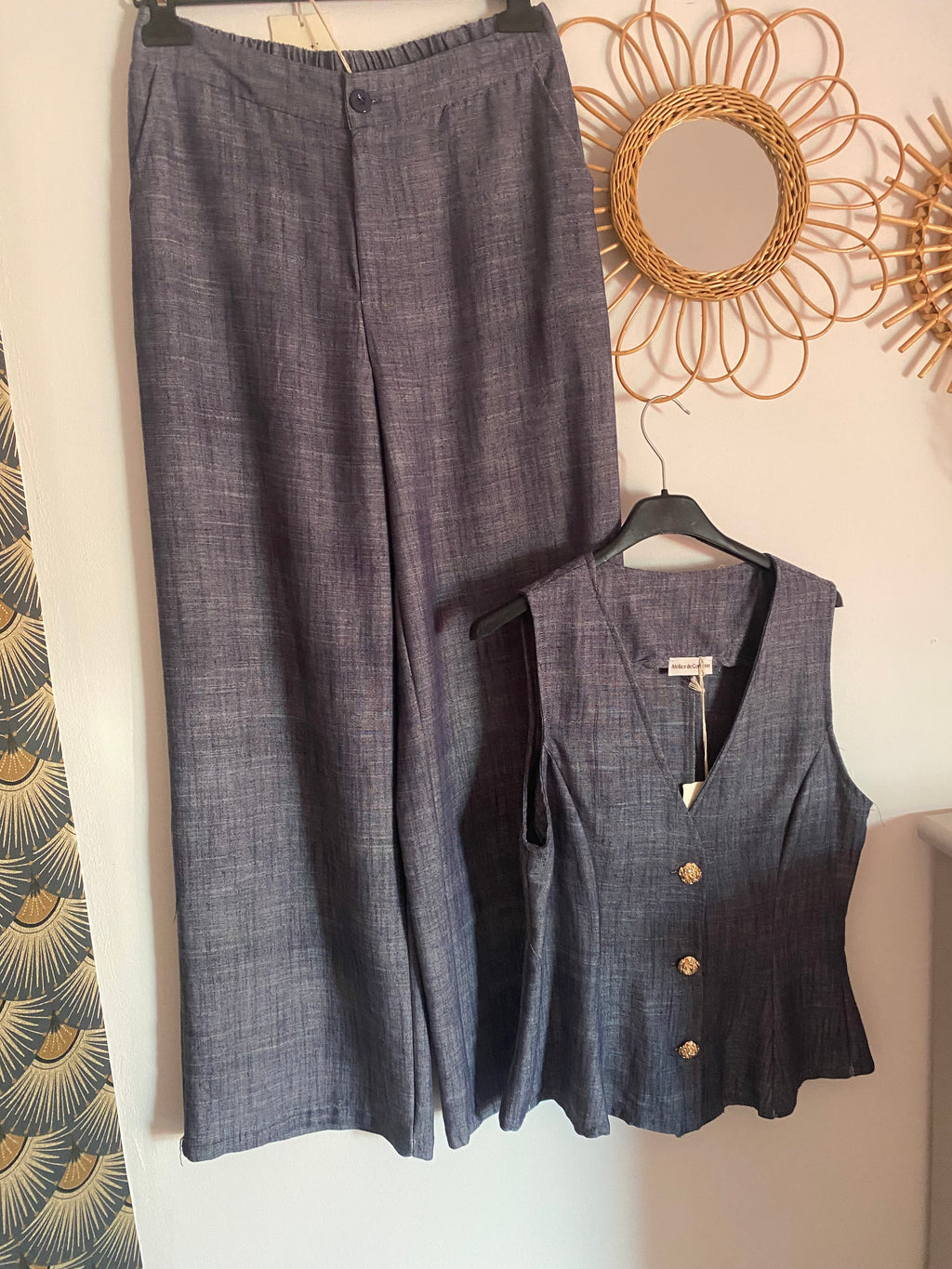 ENSEMBLE PANTALON ET TOP TU  34/40