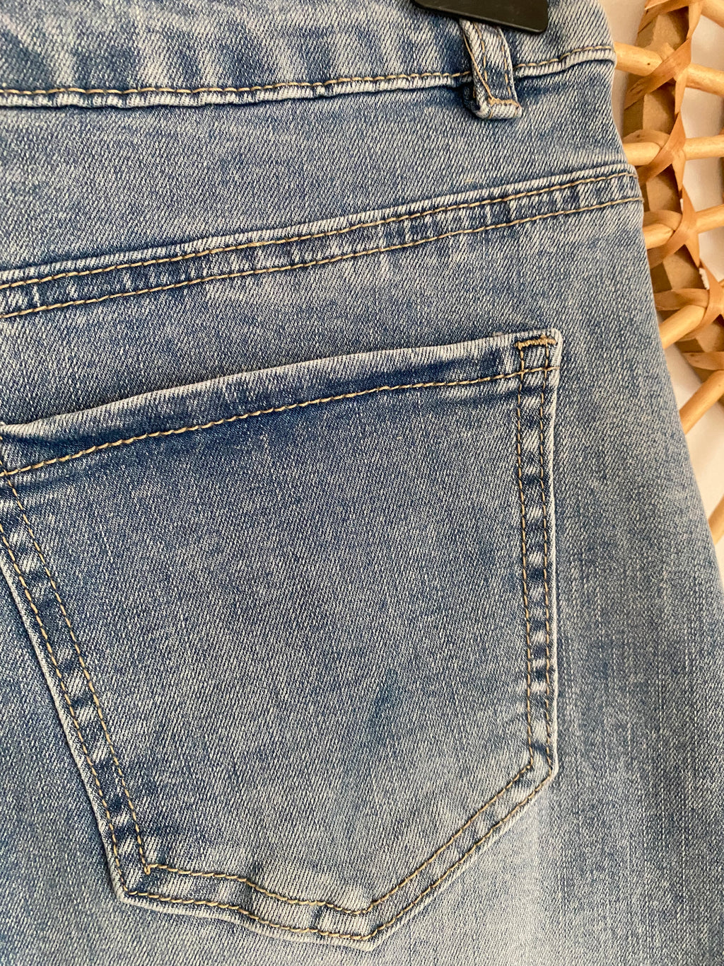 JUPE JEAN PERLA TAILLES :36/38/40/42