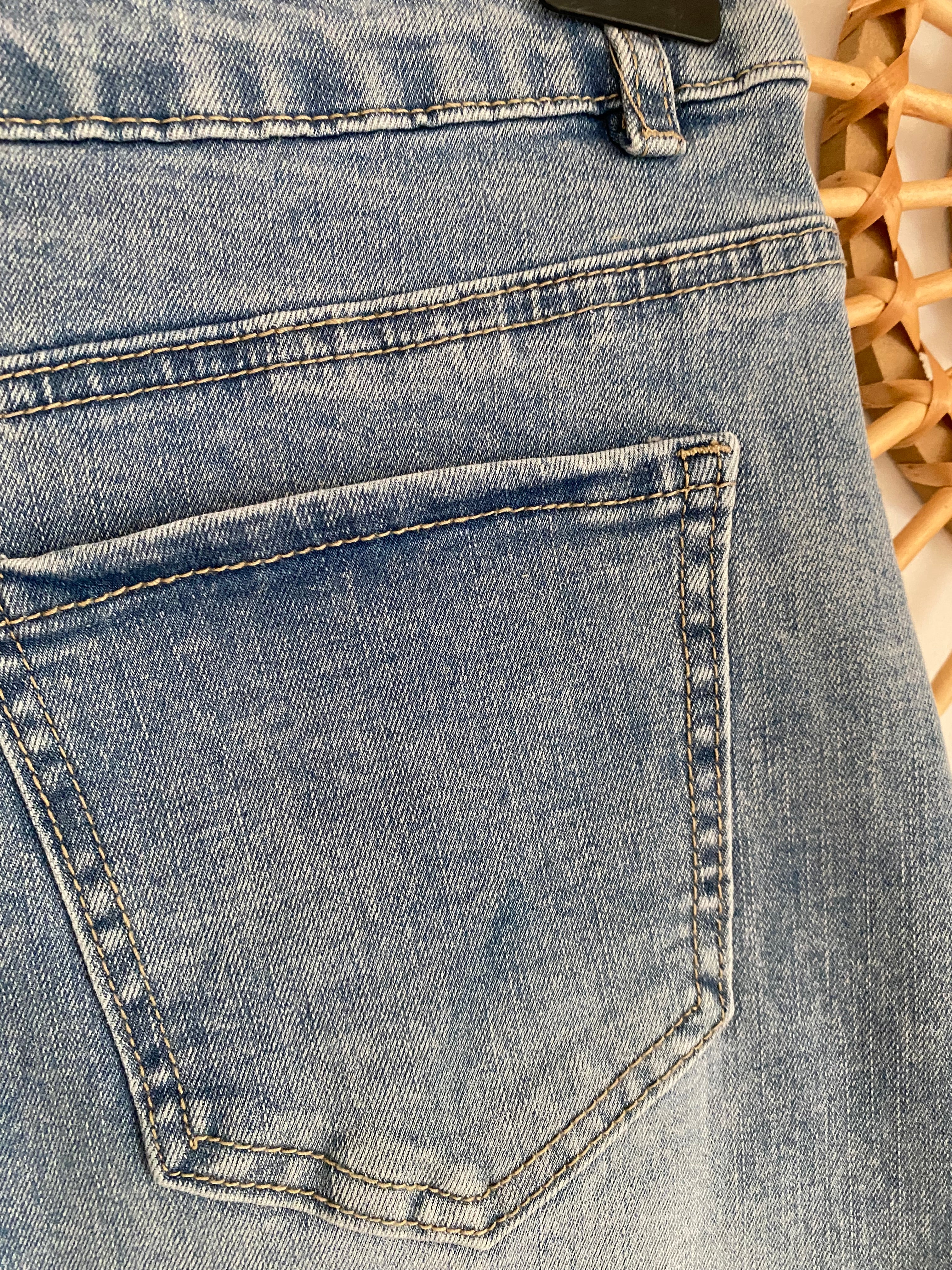 JUPE JEAN PERLA TAILLES :36/38/40/42