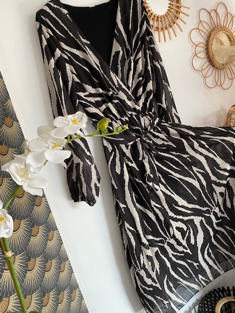ROBE EMILIE ZEBREE  COLLECTION BELLE TAILLE 42/48