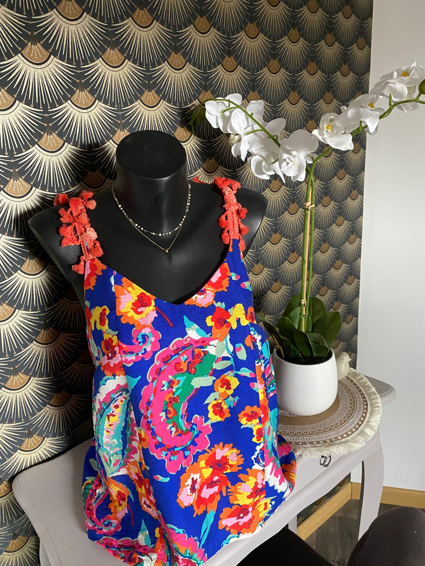 TOP NELL BRETELLES POMPONS  TAILLE 1 OU 2